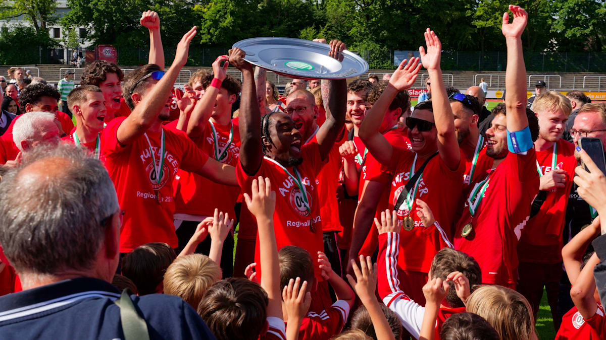 Bergisch Gladbach: "Amateurfußballer, die jetzt in der Regio