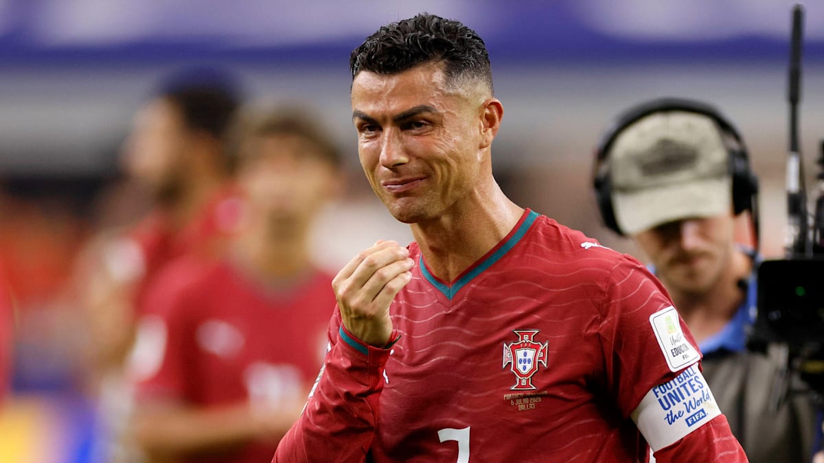 Cristiano Ronaldo maglalaan ng oras para mag-isip: Portugal tanggal