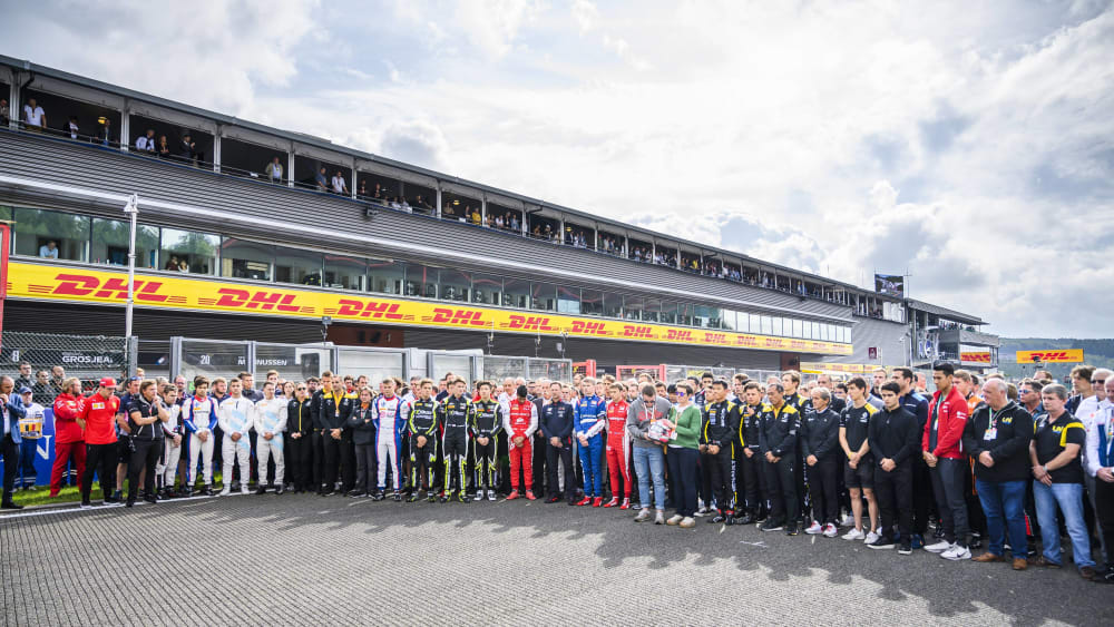 Schweigeminute bei Renault