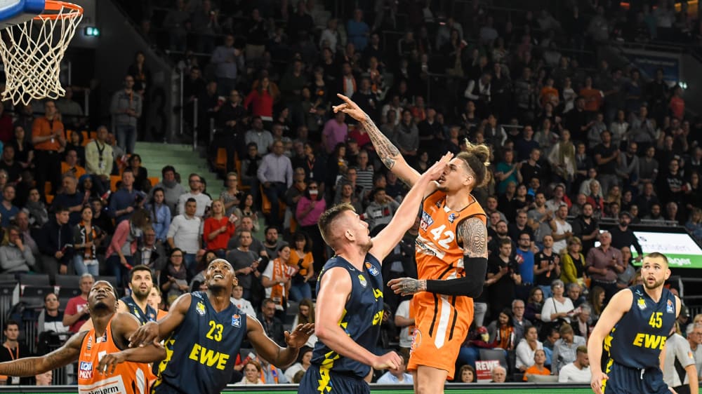 Oldenburg Trifft Auf Malaga Und Galatasaray Uim Auf Bologna Basketball Kicker