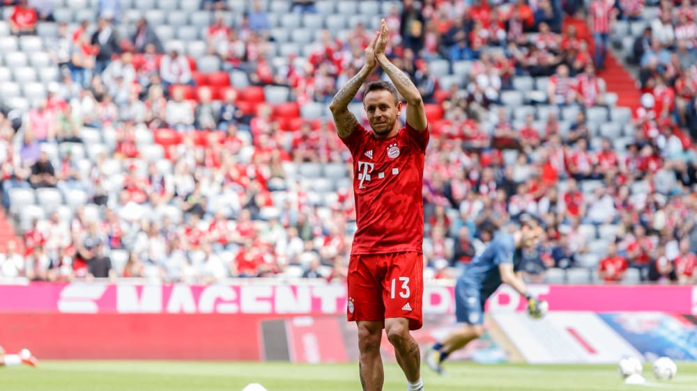 Rafinha Unterschreibt Bei Flamengo Rio De Janeiro Bundesliga Kicker