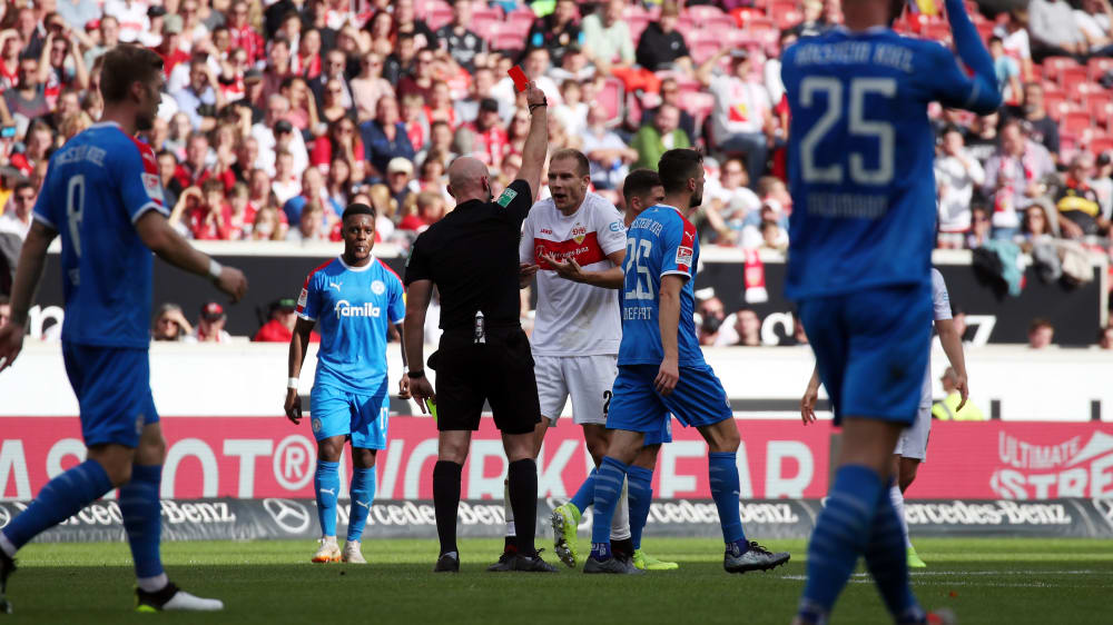 Unnötig: Mit seinem Platzverweis erwies Routinier Holger Badstuber seiner Mannschaft einen Bärendienst.
