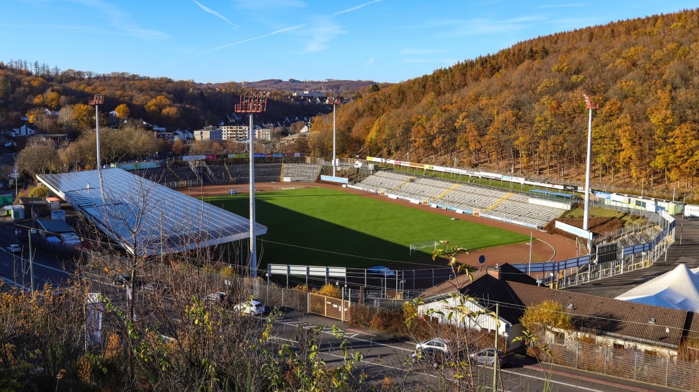 Ab Ende August soll in der OBerliga Westfalen und damit auch im Leimbachstadion der Sportfreunde Siegen der Ball wieder rollen.