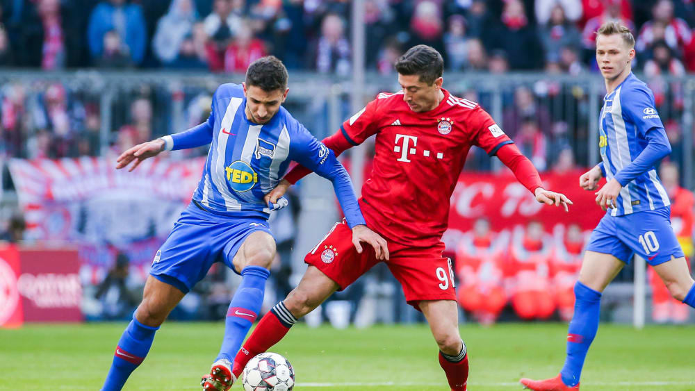Lieferten sich mitunter packende Duelle: Marko Grujic und Robert Lewandowski (r.).