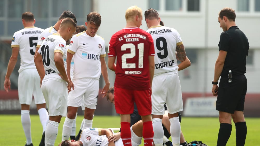 Gl&#252;ck im Ungl&#252;ck: Letztlich kam Wehens Michel Niemeyer mit dem Schrecken davon.