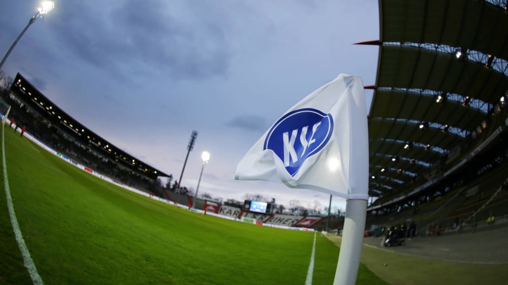 Die Abschiedsparty kostet: Der Karlsruher SC muss für eine Pyroshow im Wildparkstadion 3000 Euro Strafe zahlen.