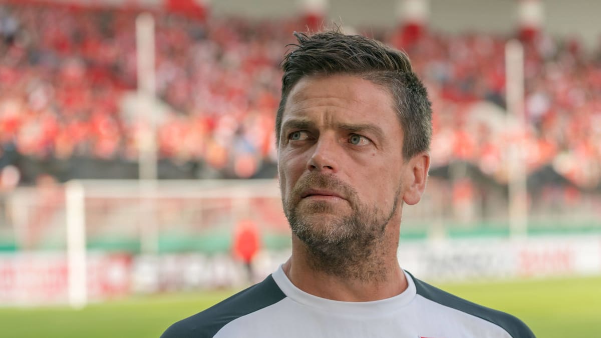 Ziegner "Wir spielen nicht Fußball, um Lob zu bekommen" kicker