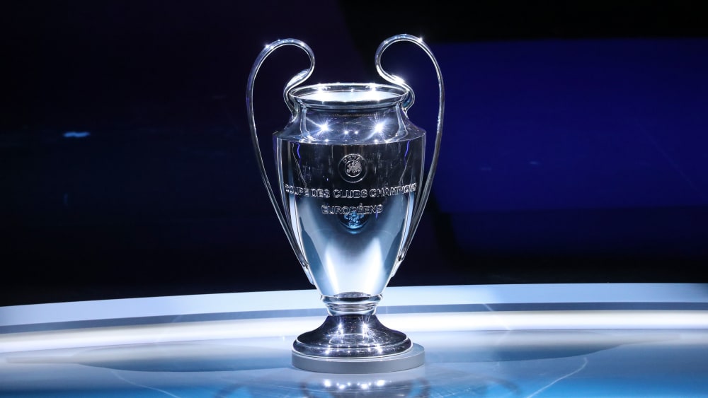 Objekt der Begierde: die Champions-League-Trophäe.