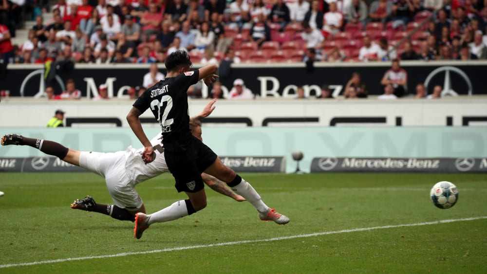 Tor in letzter Sekunde: Joker Nicolas Gonzalez beschert dem VfB Stuttgart doch noch drei Punkte im Duell mit dem FC St. Pauli.
