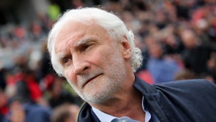 Agnellis Reformpläne? "Wer das möchte, der muss schwachsinnig sein", sagt Rudi Völler.