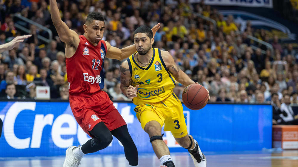 Duell um den Titel: Die Bayern um Maodo Lo gegen Alba mit Peyton Siva.