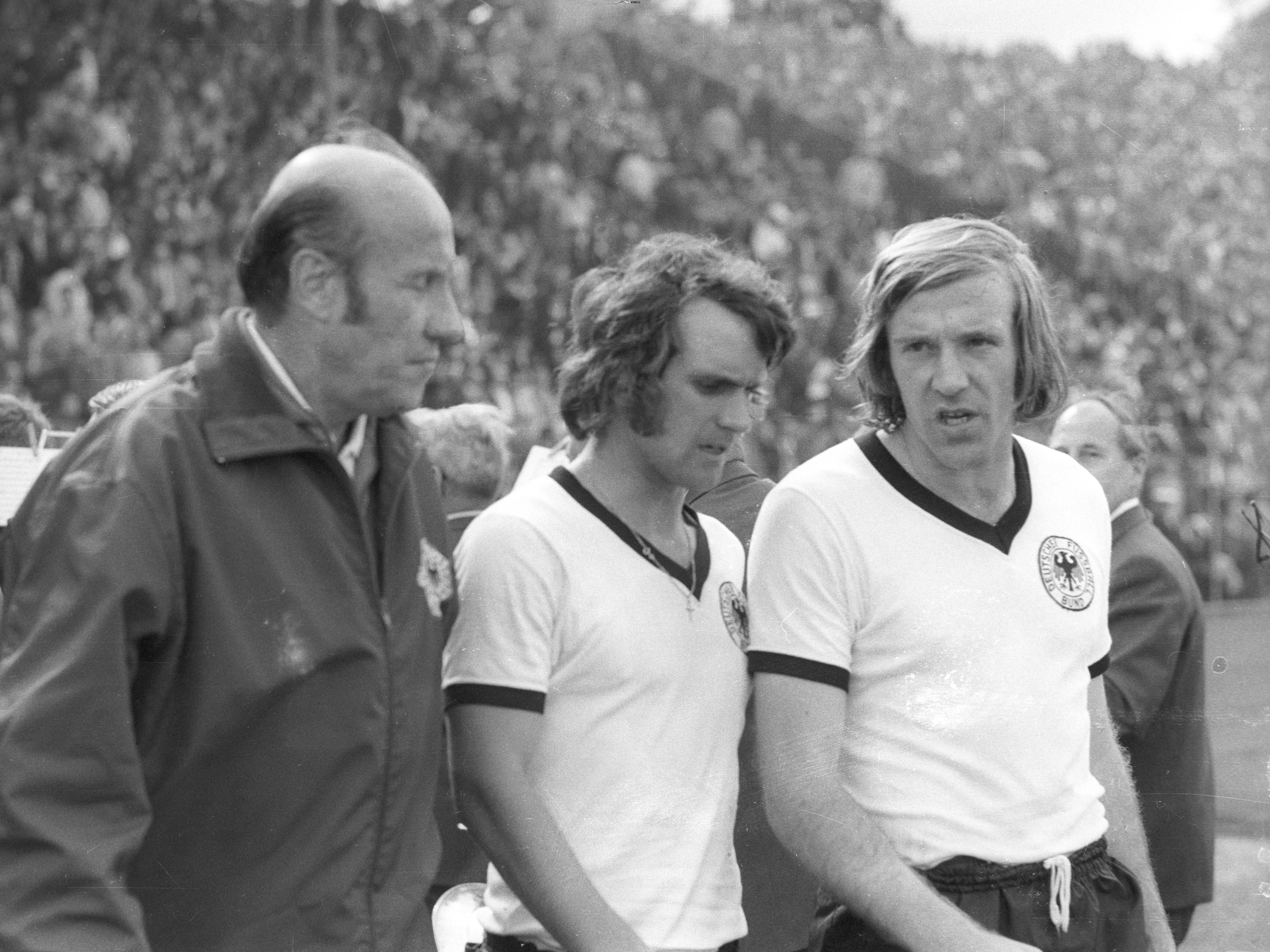 Helmut Schön, Wolfgang Overath und Günter Netzer (v.l.)