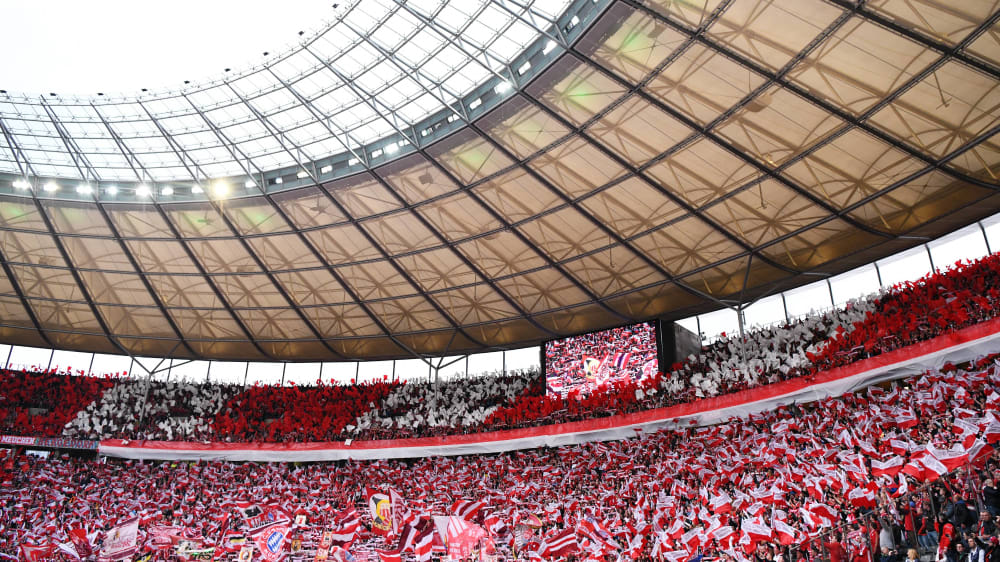 Fielen im zweiten Durchgang im DFB-Pokalfinale negativ auf: Die Fans des FC Bayern M&#252;nchen.
