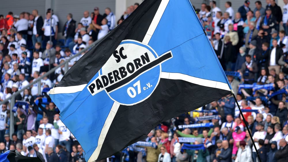 Eine klare Meinung: Die Fans des SC Paderborn.