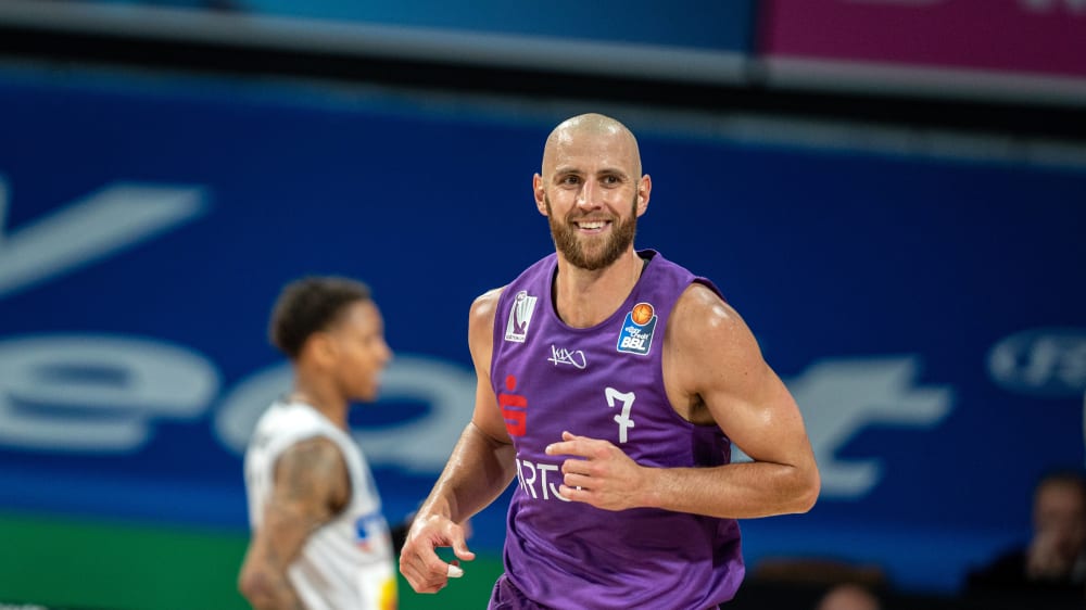 Alex Ruoff ist zurück in der BBL - und spielt künftig für Brose Bamberg.