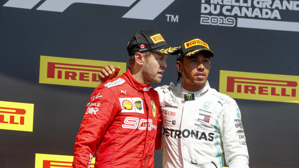 Podium: Sebastian Vettel (li.) fuhr als Erster ins Ziel, Lewis Hamilton aber gewann den Grand Prix von Kanada.