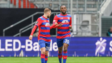 Matchwinner des KFC Uerdingen mit zwei Treffern und einer Vorlage: Stürmer Osayamen Osawe (rechts).