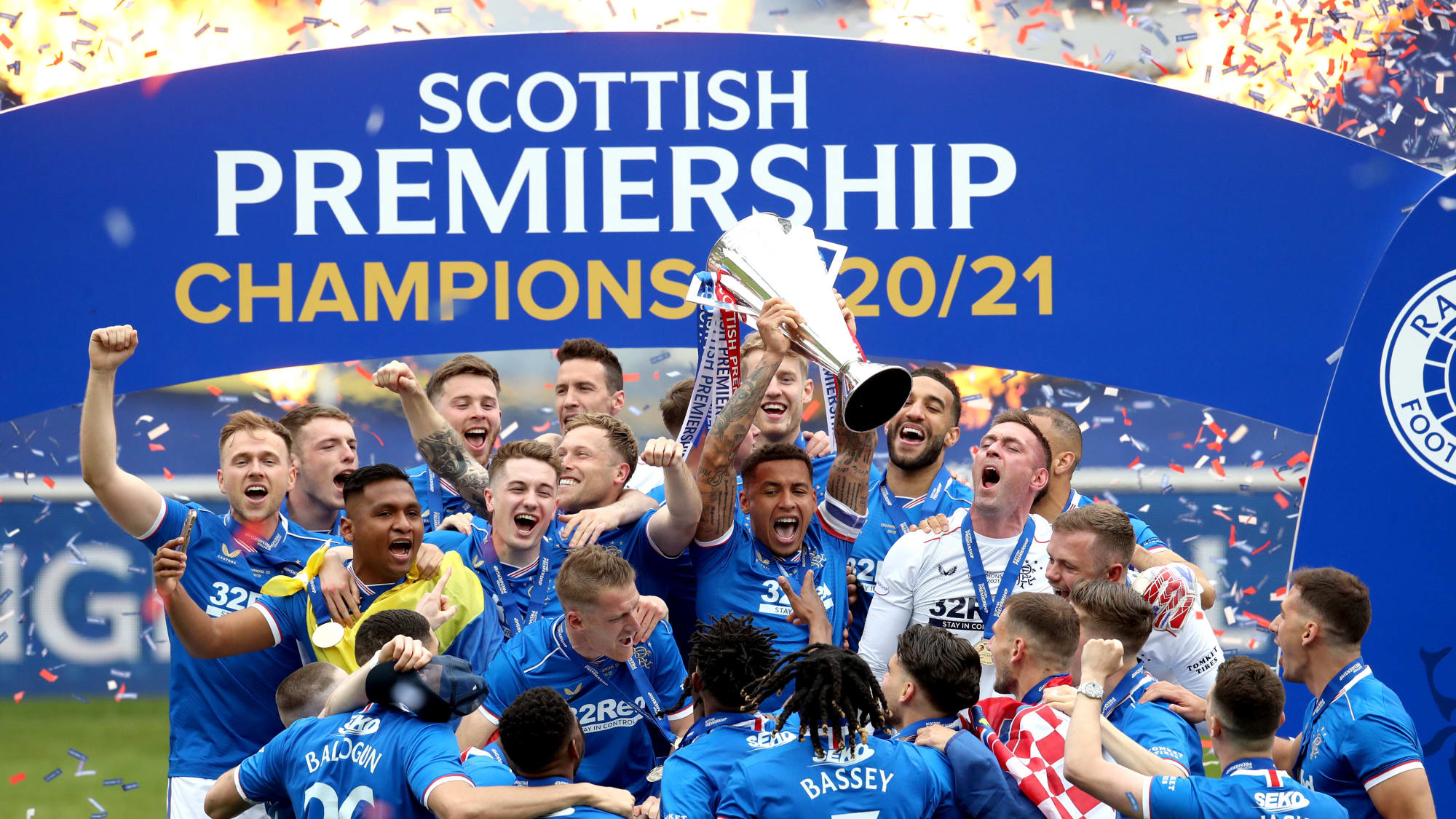 Belgrad, Rangers, Milan, Arsenal & Co. Europas ungeschlagene Meister