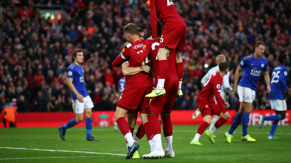 Großer Jubel nach dem späten Siegtreffer: James Milner bewahrte Liverpools weiße Weste vom Punkt.