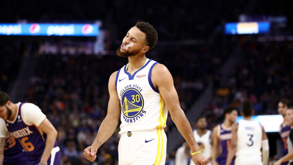 Der nächste Rückschlag: Stephen Curry hat sich die Hand gebrochen und wird den kriselnden Warriors lange fehlen.