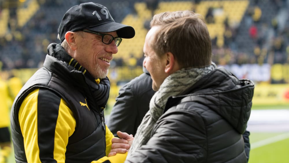 Finden sie noch zueinander? Peter St&#246;ger und Horst Heldt.