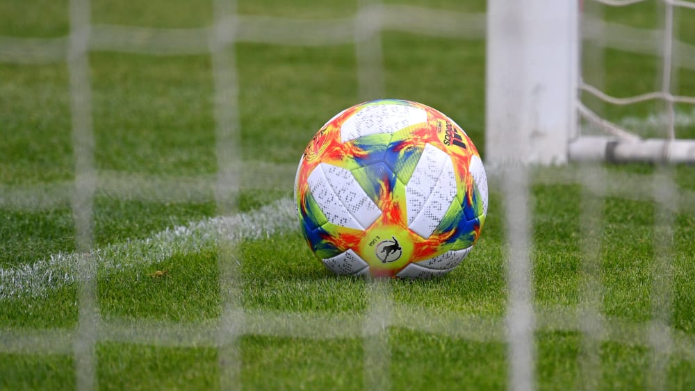 Kein Platz Mehr Fur Damen 1 Fc Monchengladbach Meldet Drei Teams Ab Kicker