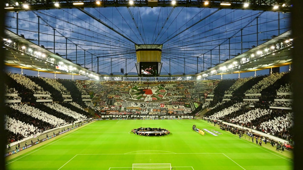 Tolle Europapokal-Atmosphäre: Auch in der neuen Saison wird es wieder stimmungsvolle Bilder aus Frankfurt geben.