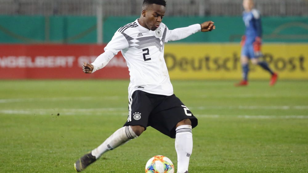 Viel Talent f&#252;r Braunschweig: U-20-Nationalspieler Alfons Amade verst&#228;rkt die Eintracht-Defensive in der kommenden Saison. 