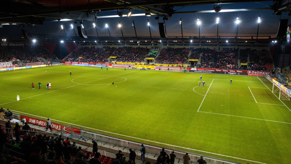 Knapp 80 Prozent der Teilnehmer sprachen sich f&#252;r den Namen Jahnstadion Regensburg aus.
