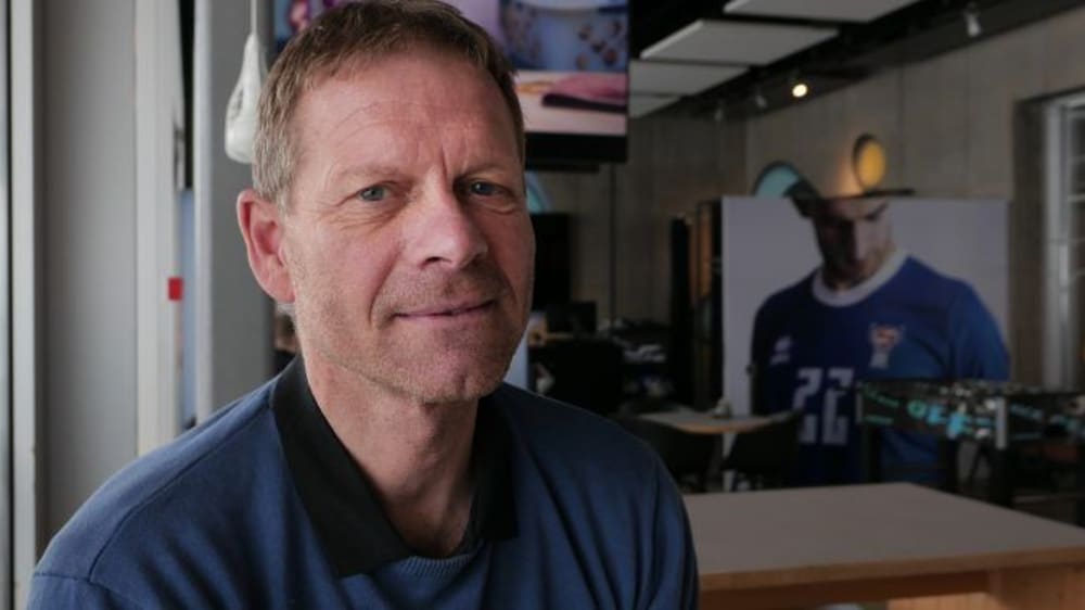 Larsen soll Arminia Hannover retten kicker