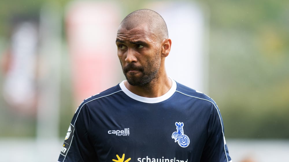 Hat erkannt, dass die Duisburger wieder besser verteidigen müssen : Marvin Compper.