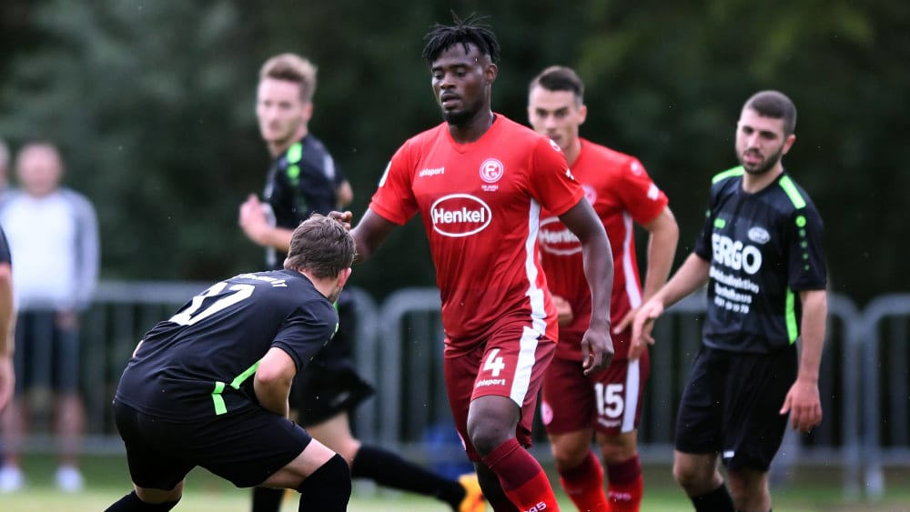 Debüt im Düsseldorf-Trikot: Kasim Adams.