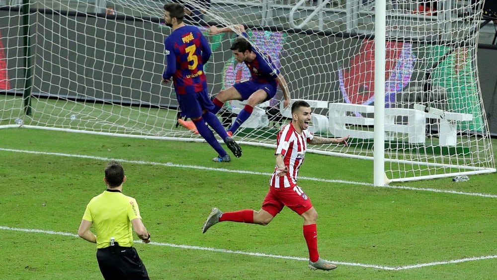 Gerard Piqué, Sergi Roberto, Angel Correa