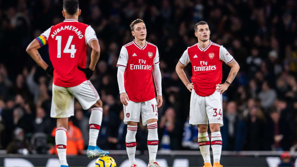 Es läuft nicht bei Arsenal: Aubameyang, Özil und Xhaka konsterniert.