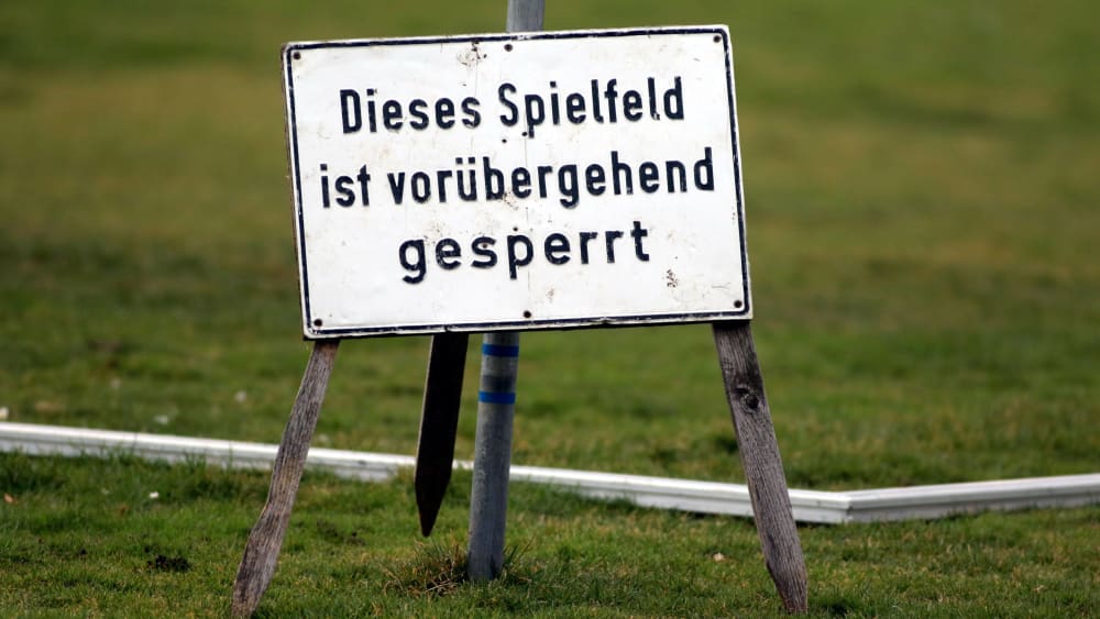 Auf allen Plätzen der fünf Regionalliga-Staffeln ruht bis mindestens 20. April der Spielbetrieb