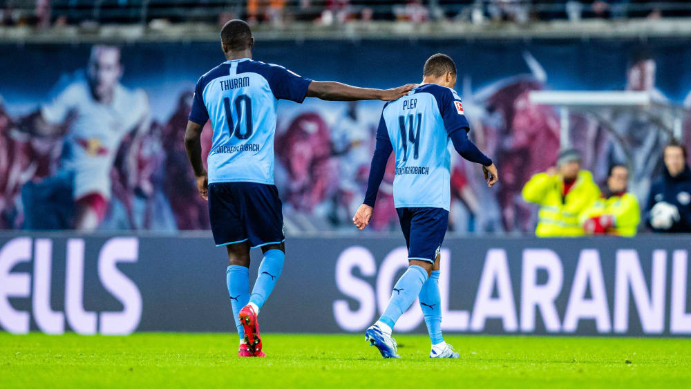 Gladbachs Angreifer Alassane Plea sah Gelb-Rot
