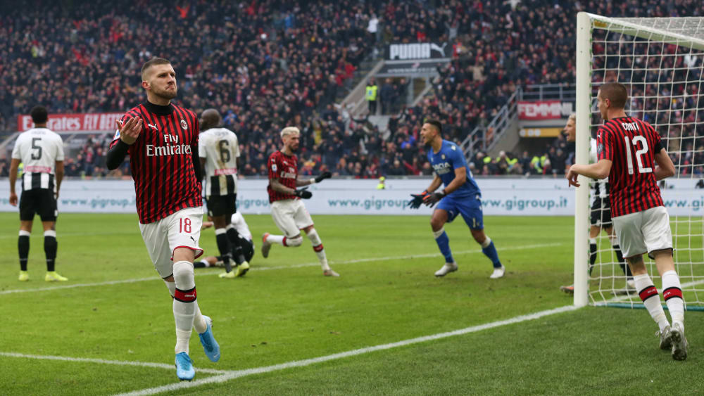 Ausgleich: Ante Rebic hat soeben das 1:1 gegen Udinese Calcio erzielt.