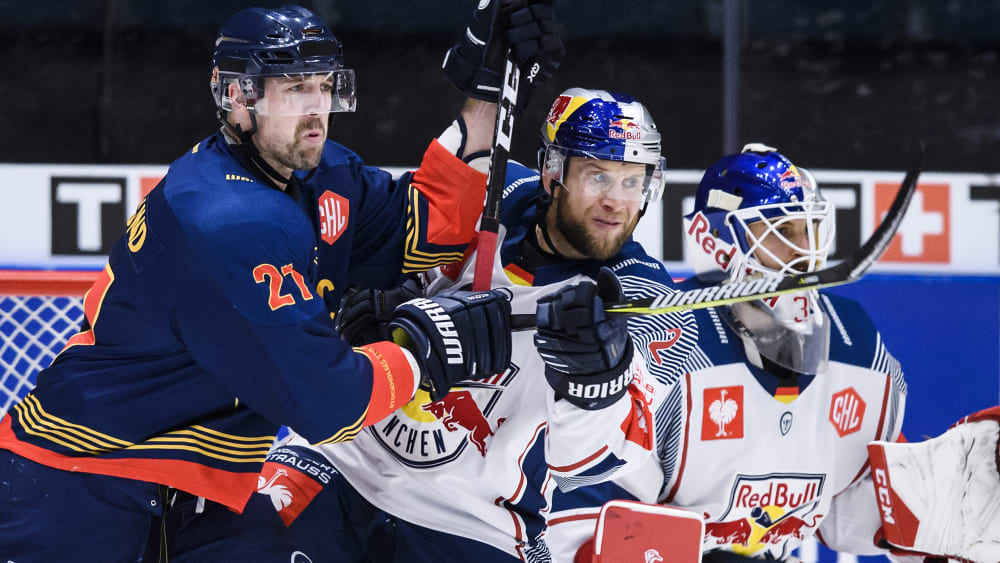 Patrik Berglund, Andrew Bodnarchuk, Kevin Reich (v.li.)