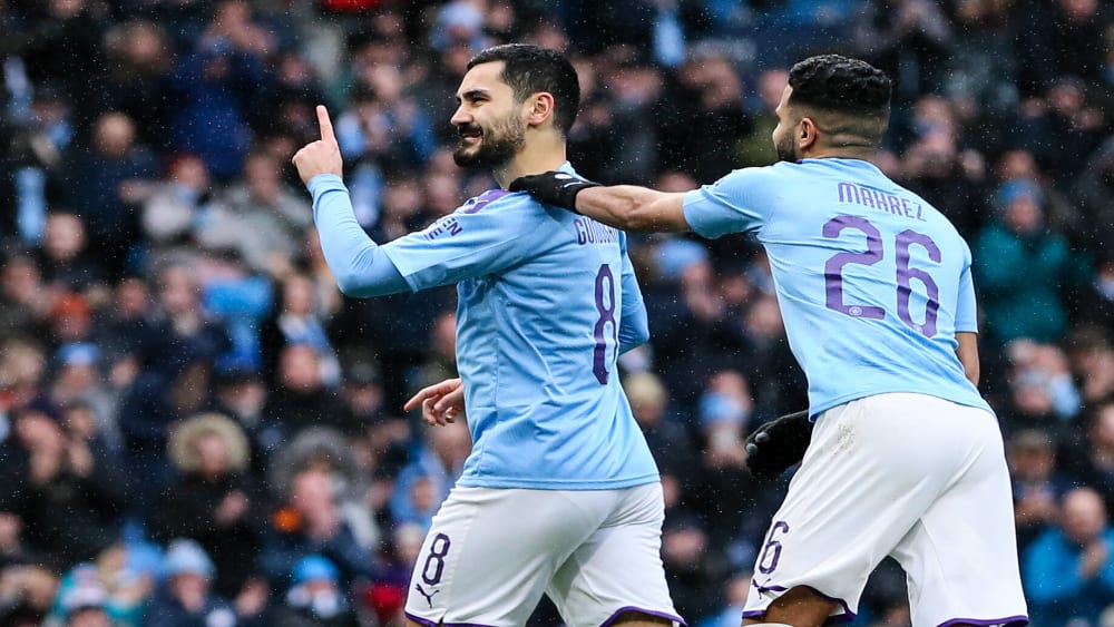 Ilkay Gündogan (li.) und Riyad Mahrez (re.)