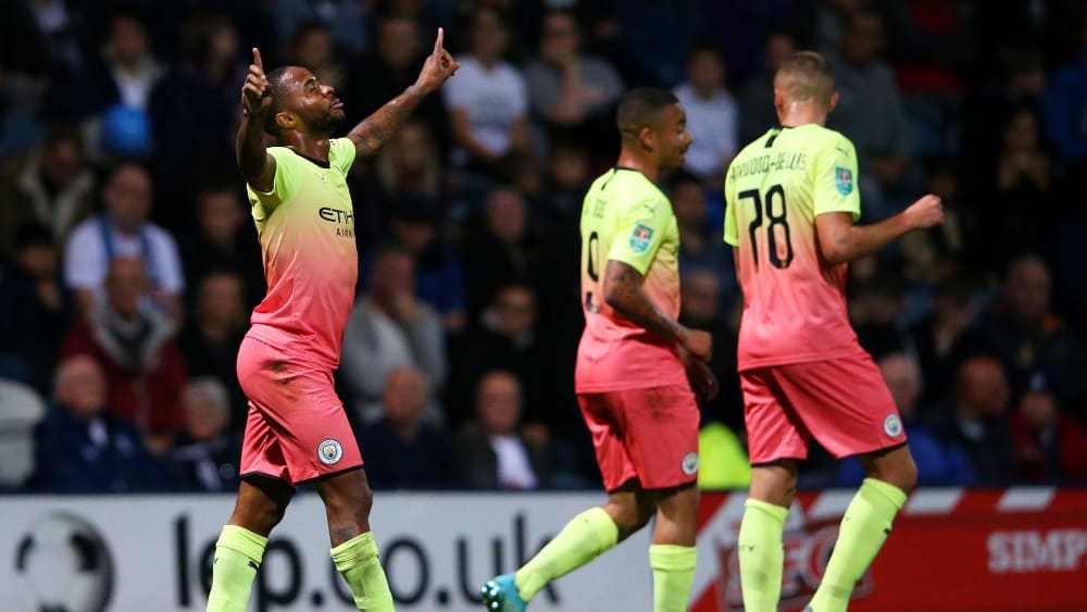 Jubelpose: Raheem Sterling (l.) bejubelt das 1:0.