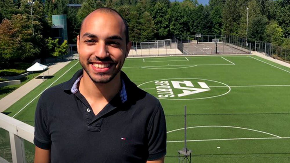 MoNieWiederHaten: In Vancouver schaute 'MoAuba' bei EA vorbei.