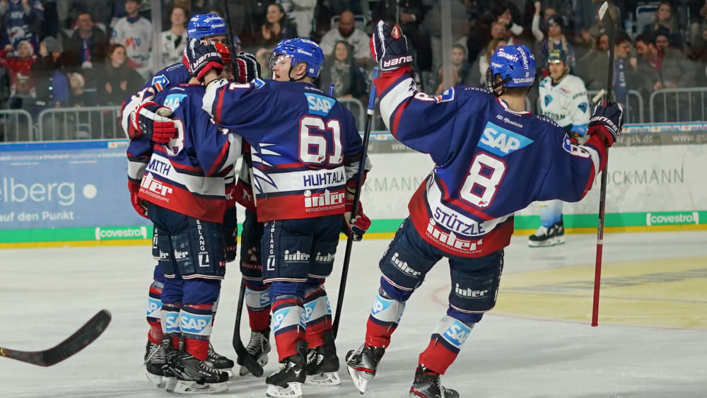 Die Mannheimer holen gegen Ingolstadt den sechsten Sieg in Serie.