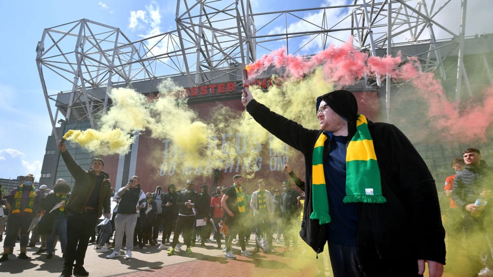 Manchester United: Darum geht es bei den Protesten gegen ...