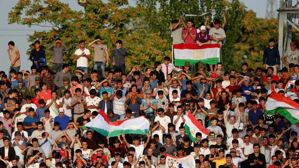 Tadschikistan Saison trotz Corona gestartet kicker