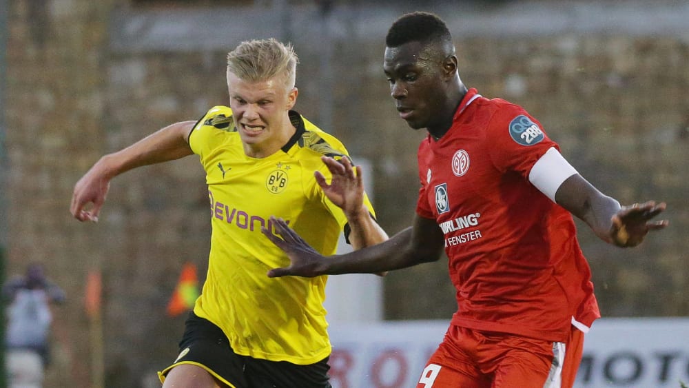 Erling Haaland und Moussa Niakhaté