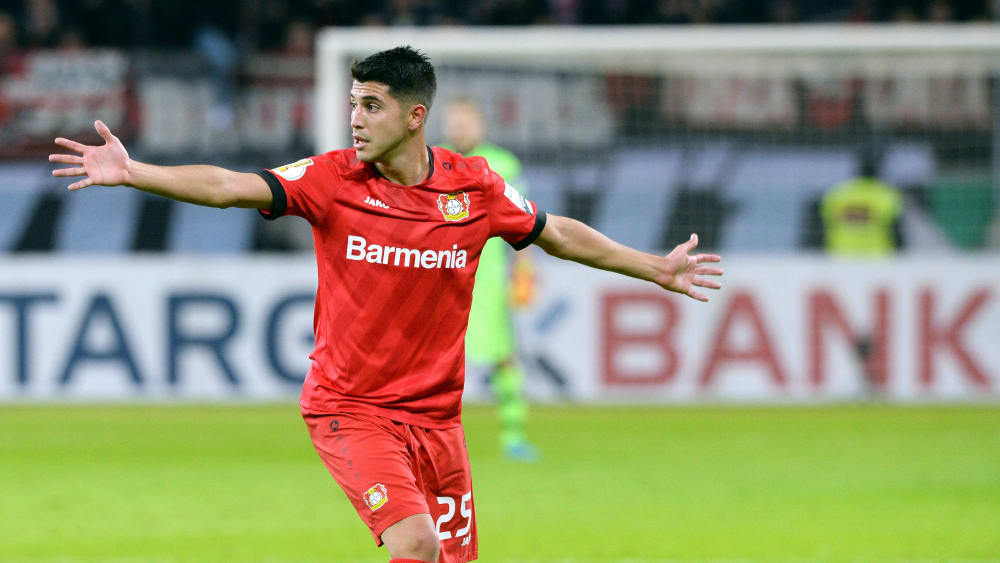 Exequiel Palacios ist Spieler von Bayer 04 Leverkusen.