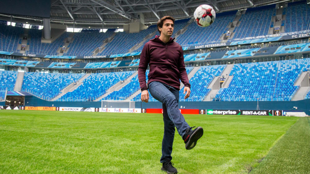 Kaka bekommt eine ICON-Karte und die ersten Werte sind auch schon bekannt.