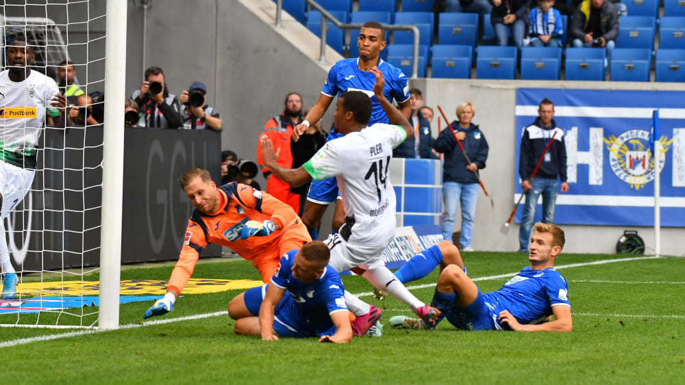 Alassane Plea