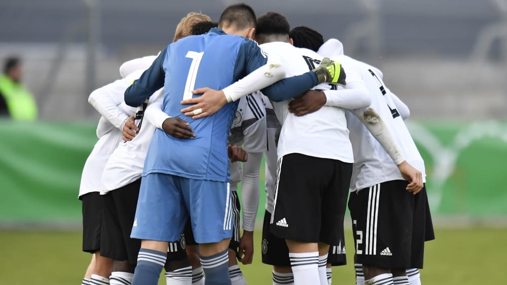 Im U-Bereich hinkt der DFB hinterher - das will er ändern.