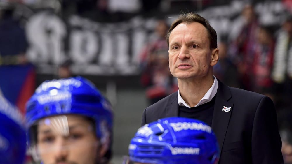 Frühzeitig ausgeschieden: Mannheims Trainer Pavel Gross.